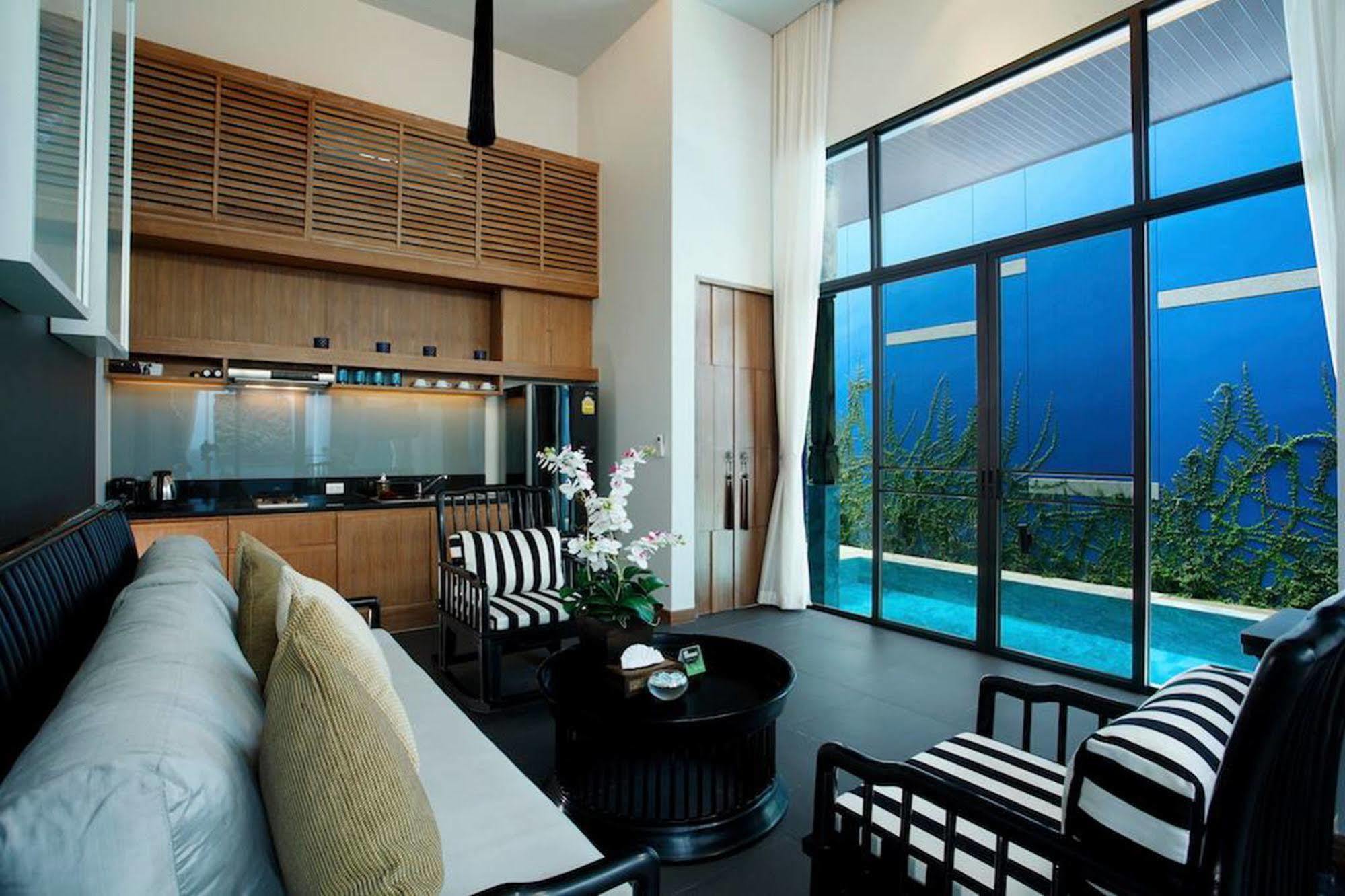 Wings Phuket Villa By Two Villas Holiday Kültér fotó