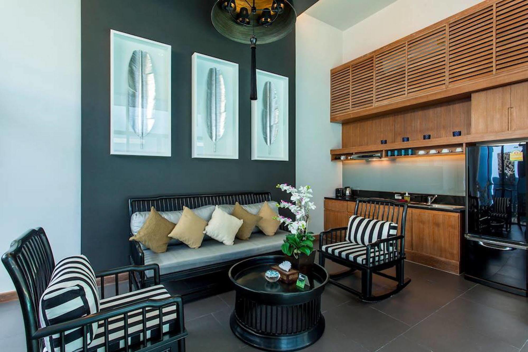 Wings Phuket Villa By Two Villas Holiday Kültér fotó